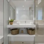 Vivi Homes - Deco Pool, Garden, Terrace & Appartamento