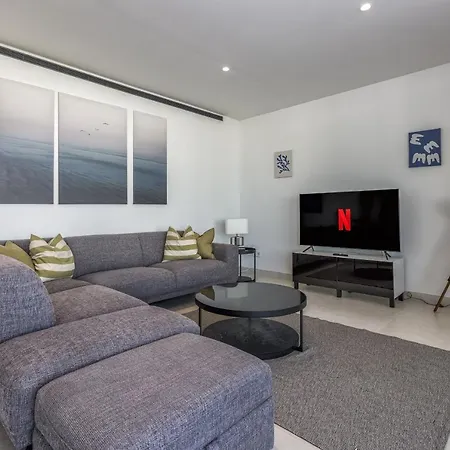 아파트 Vivi Homes - Deco Pool, Garden, Terrace &