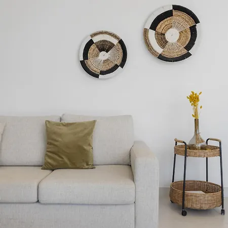 Vivi Homes - Deco Pool, Garden, Terrace & 푸엔히롤라