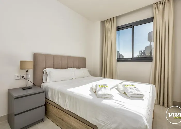 Vivi Homes - Deco Pool, Garden, Terrace & *