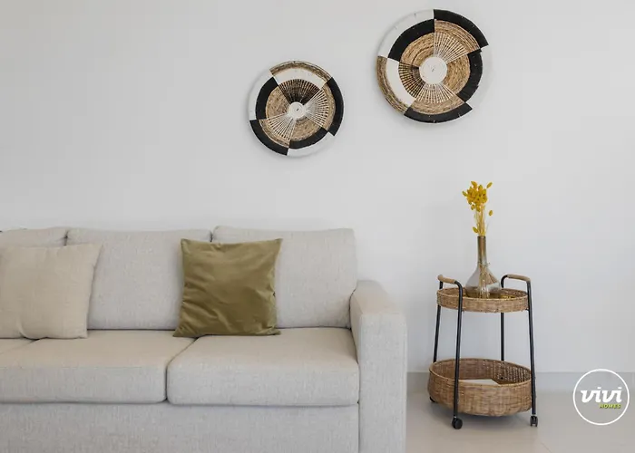 Vivi Homes - Deco Pool, Garden, Terrace & Fuengirola