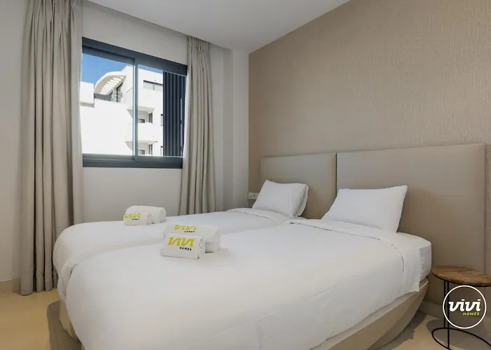 Appartement Vivi Homes - Deco Pool, Garden, Terrace & Fuengirola