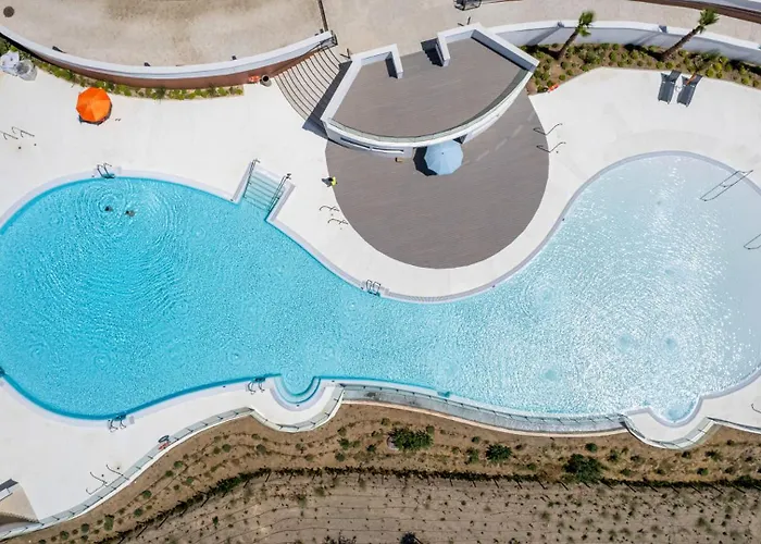 Appartement Vivi Homes - Deco Pool, Garden, Terrace &